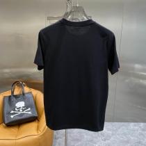  モンクレール コピー 今季注目 洗練ロゴネック Tシャツ 首元で魅せる モダンカジュアル MONCLER