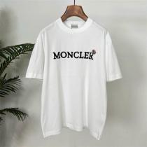 MONCLER 偽物 季節問わず大活躍する 人気定番ロゴ Tシャツ ワッペンで差がつく モンクレール