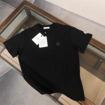 モンクレール 偽物 極上ミニマル ロゴTシャツ シンプルを極めた上質ベーシック MONCLER