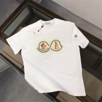 モンクレール 偽物 インフィニティロゴ Tシャツ 個性を引き立てる 目を惹く注目作 MONCLER