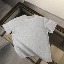 MONCLER スーパーコピー ヴィンテージ風 ボクシングロゴ Tシャツ 存在感抜群 モンクレール