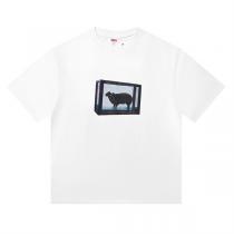  シュプリーム コピー Tシャツ シープグラフィック バックロゴ入り ストリートメンズ SUPREME