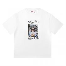 SUPREME 偽物 Tシャツ グラフィックフォト＆筆記体バックロゴ ユニセックス 限定 シュプリーム