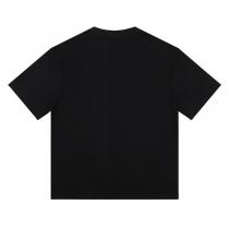  シュプリーム  偽物 存在感際立つ フォトプリント Tシャツ ストリート必須アイテム SUPREME
