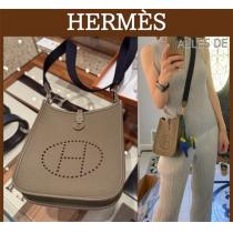 人気新作HERMES エヴリン 16 TPM エトゥープ ミニエヴエルメスショルダーバッグコピー定番アイテム