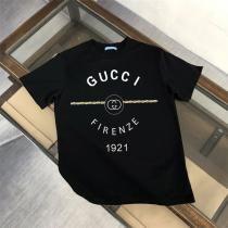 Gucc1 スーパーコピー Tシャツ エレガントな ロゴ＆チェーン スタイリッシュ モダン Gucc1