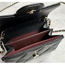 人気定番☆CHショルダーバッグコピーCHミニ チェーンウォレット新作使い勝手金具