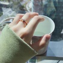 Tiffany&Co スーパーコピー 指輪 Tワイヤー ダイヤモンド ホワイトゴールド ティファニー