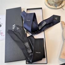 PRADA スーパーコピー ネクタイ 高級 ミニマル シルク ソリッド 洗練 フォーマル モード系 プラダ