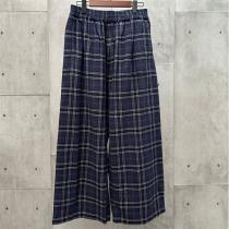 バレンシアガ スーパーコピー パンツ 注目 チェック柄 リラックス ワイドフィッ...