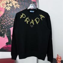モード系 PRADA 偽物 スウェットシャツ ロゴ刺繍＆トライアングルパッチ お洒落 プラダ