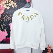 モード系 PRADA 偽物 スウェットシャツ ロゴ刺繍＆トライアングルパッチ お洒落 プラダ