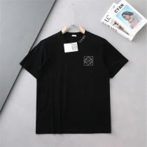 ロエベ コピー Tシャツ 入手困難 スタッズデザイン ミニロゴ クルーネック 上質 LOEWE