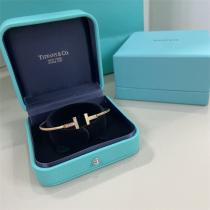  Tiffany&Co 偽物 バングル Tモチーフ シンプル モダン エレガント アクセサリー ティファニー