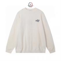  MONCLER スーパーコピー セーター ダブルワッペン 刺繍 ユニーク カジュアル モンクレール