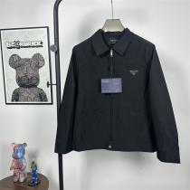PRADA スーパーコピー ジャケット プレミアム ロゴワッペン 高級感アウター...