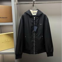 プラダ コピー 中綿ジャケット ブラック フード シンプルデザイン 軽量カジュア...