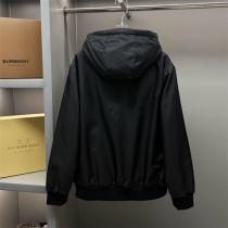 プラダ コピー 中綿ジャケット ブラック フード シンプルデザイン 軽量カジュアル PRADA 