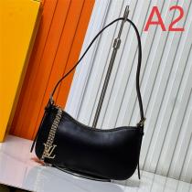 LOUIS VUITTON 偽物 ショルダーバッグ モノグラム レザーチェーン付き モード系 ルイヴィトン