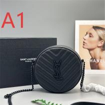 注目 サンローラン コピー スタイリッシュ 洗練 モダン ラウンドショルダーバッグ YSL