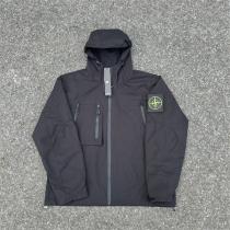 STONE ISLAND 偽物 テクニカル モード ジャケット 機能性 スタイリッシュ ストーンアイランド