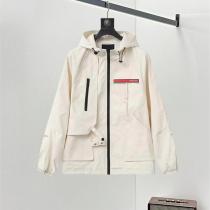プラダ コピー エレガント 清潔感 マウンテンジャケット レッドライン PRADA