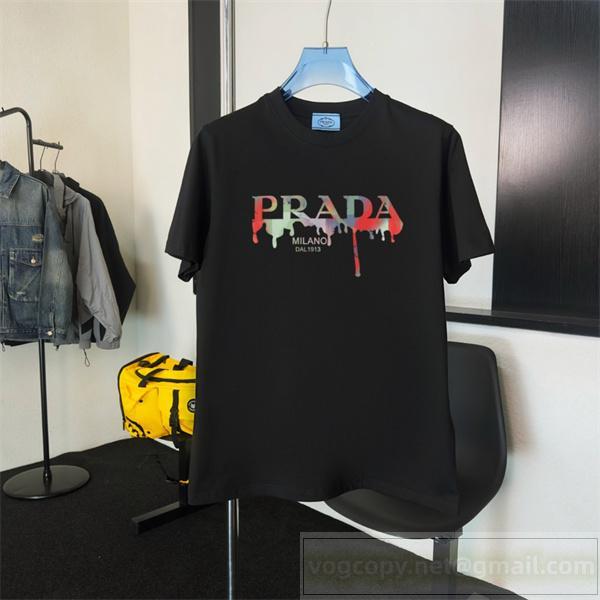 PRADA 偽物 Tシャツ トレンディ モダン ペイントロゴ 新登場 着心地抜群 プラダ