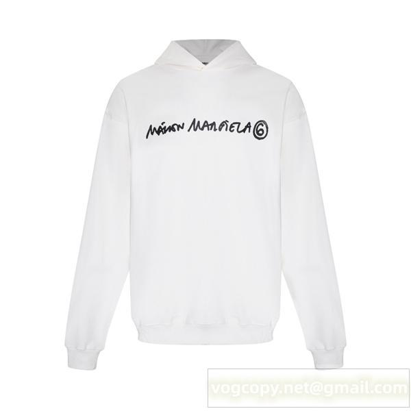 マルジェラ スーパーコピー フーディー ロゴプリント お洒落 快適 新登場 Maison Margiela