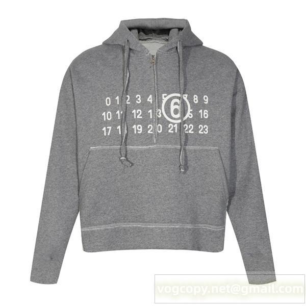 Maison Margiela 偽物 ジップパーカー 数字ロゴ 人気 定番  当店イチオシ 定番 マルジェラ