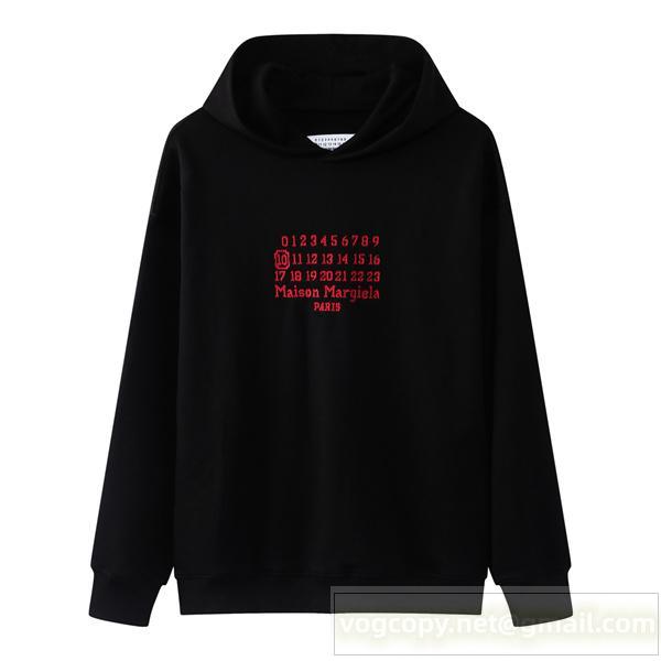マルジェラ 偽物 パーカー 数字ロゴ 上質感 大人カジュアル 定番人気 売れ筋 Maison Margiela
