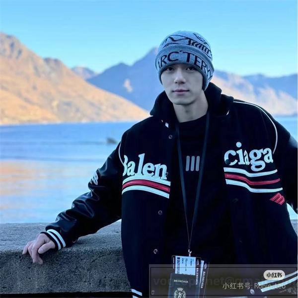 バレンシアガ  偽物 洗練 贅沢 魅力 人気 スタジャン 入手困難 かっこいい おすすめ BALENCIAGA 