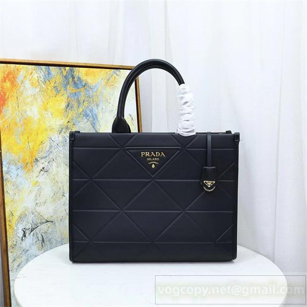 PRADA コピー トートバッグ キルティングレザー ブラックエレガント スクエア プラダ
