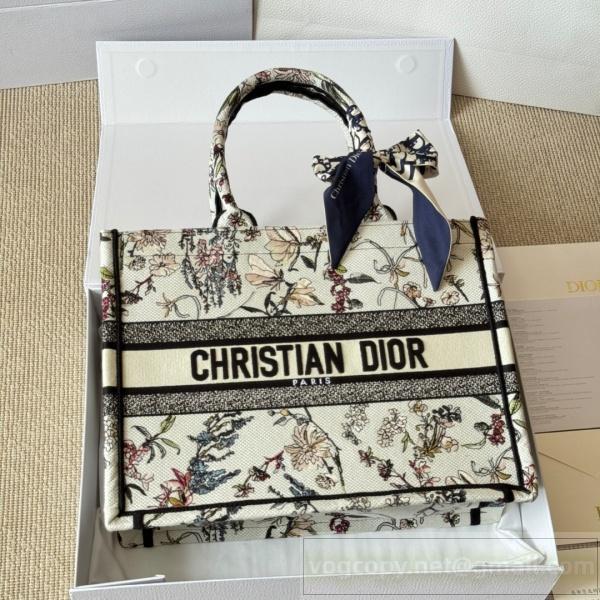 DIOR スーパーコピー 秋冬上質 フローラル ブックトート バッグ ナチュラル モダン　ディオール