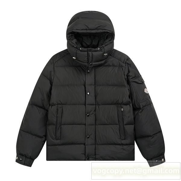 MONCLER 偽物 ダウンジャケット 高級感溢れる シンプル 防風 保温性 カジュアル モンクレール
