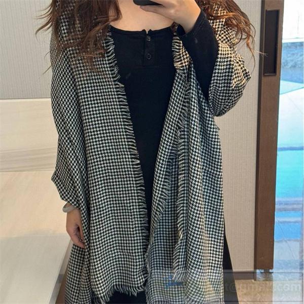  BURBERRY コピー マフラー 千鳥格子 クラシック 上品 高級感 エレガント デザイン バーバリー