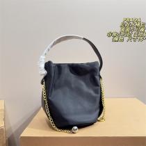  プラダ 偽物 ショルダーバッグ 可愛い 実用的 ナイロン バケツ型 入手困難 PRADA