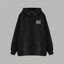 MIUMIU 偽物 シンプル ゆったり カジュアル スウェット パーカー おしゃれ ミュウミュウ