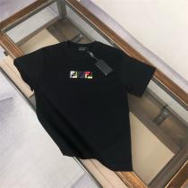 FENDI スーパーコピー Tシャツ マルチカラー ロゴ シンプル 上品 おしゃれ フェンディ
