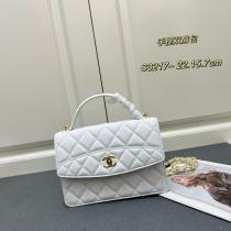 CH 偽物 ハンドバッグ 高級感 コンパクト 可憐 気品 シンプルな CH