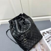 CH 偽物 リュックサック エレガント 高級感 実用的 スタイリッシュ CH