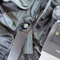 上品 シュプリーム × ストーンアイランド 迷彩ユーティリティベスト ブラックカモSTONE ISLANDコピー秋冬新作