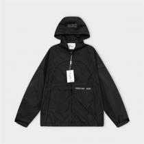 DIOR コピー ジャケット フーディ シンプルロゴ 軽量ナイロン モダンスタイル ディオール