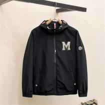 モンクレール スーパーコピー ジャケット おすすめ Mワッペン フード付き カジュアル MONCLER