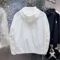 MONCLER 偽物 ジャケット おすすめ マルチカラーロゴ シンプル フード付き モンクレール