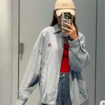 MIUMIU 偽物 ジャケット ライトブルー スリムフィット シンプル 当店イチ...