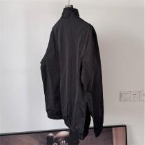  人気 AMI Paris コピー ジャケット ハートロゴ 軽量感 スタイリッシュ 存在感 アミ パリス