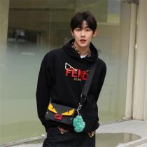 Fendi 偽物 モンスターアイ ロゴプリント カジュアル パーカー ストリート風 デザイン フェンディ