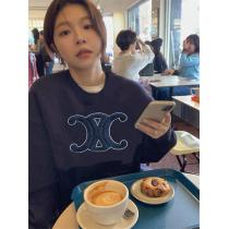  セリーヌ 偽物 トリオンフ 刺繍 クルーネック スウェット シンプル 洗練された シンプル Celine