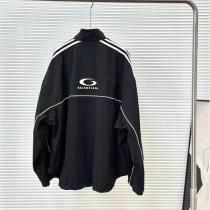 バレンシアガ コピー 大胆 斬新 快適 注目 トラックジャケット当店イチオシ お洒落 BALENCIAGA 
