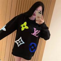 LOUIS VUITTON 偽物 トレーナー マルチカラー ロゴ デザイン性抜群 売れ筋 ルイヴィトン